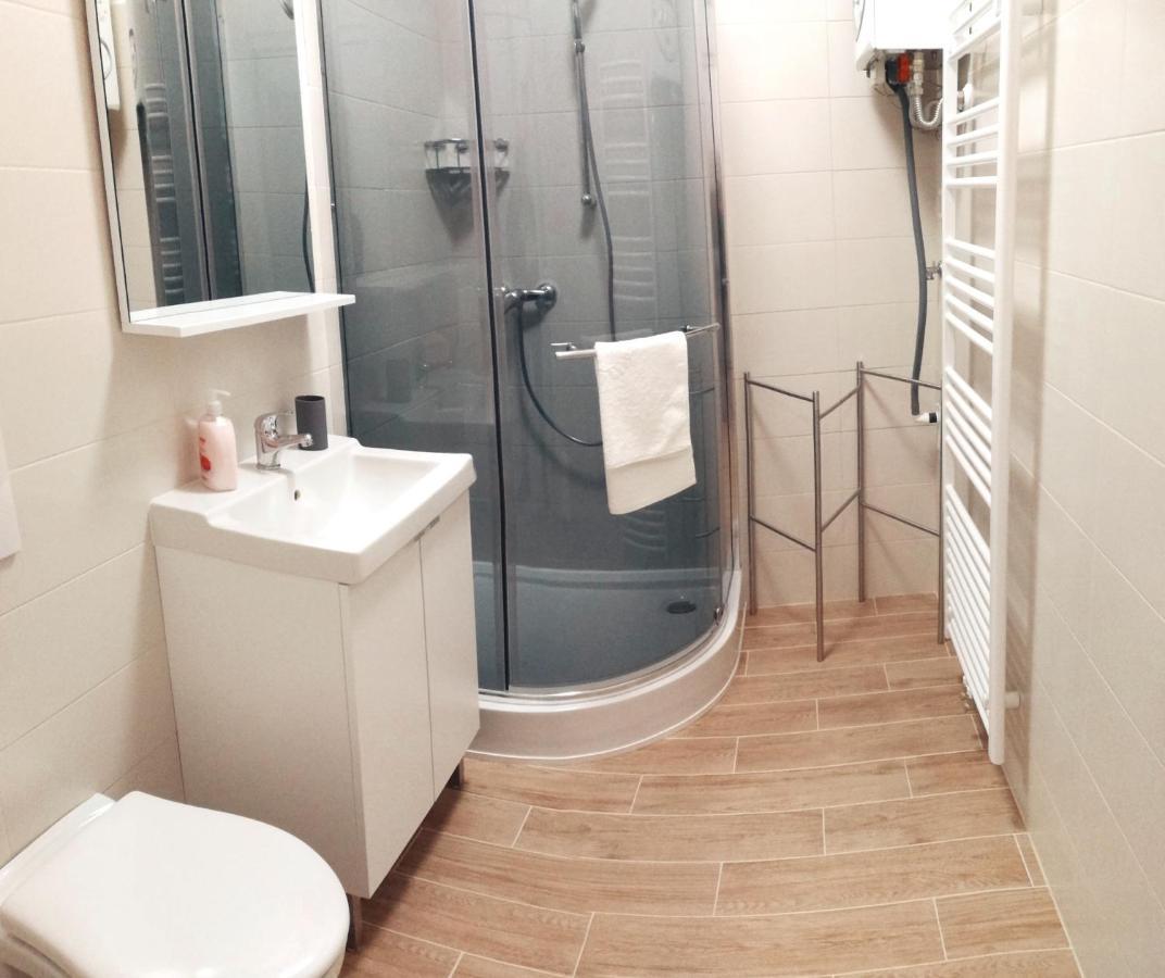 Apartments B&M Sezana Ngoại thất bức ảnh